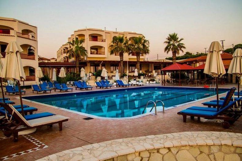 Caravel Resort & Spa (Adults Only) Plános Dış mekan fotoğraf